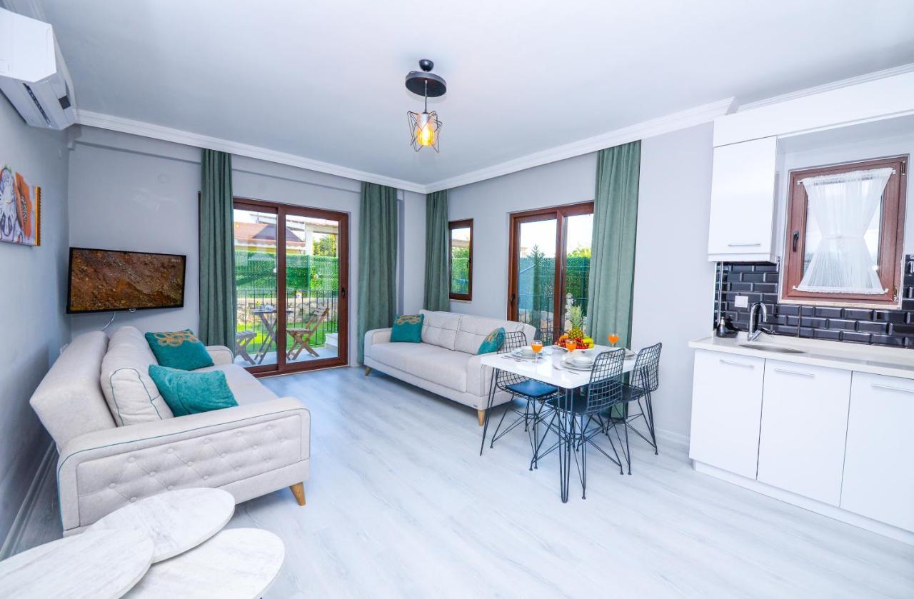Bahce Apart Kaş Luaran gambar