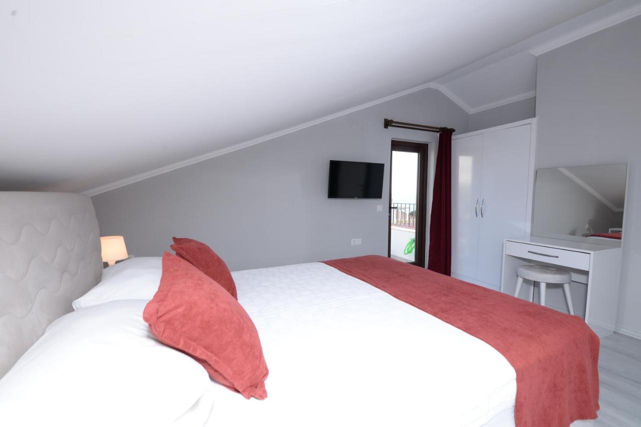 Bahce Apart Kaş Luaran gambar