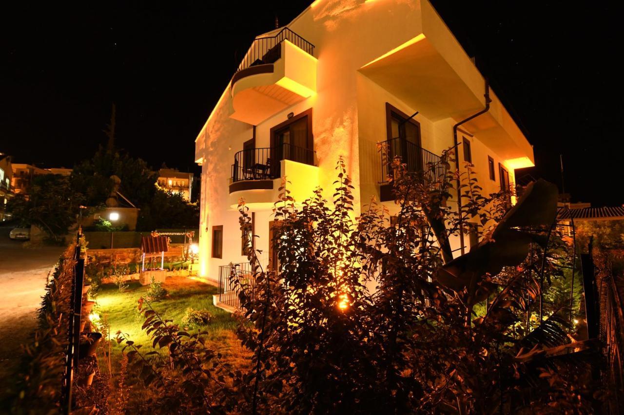 Bahce Apart Kaş Luaran gambar